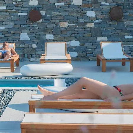 Paros Sleeps 6 Pool Air Con Wifi Villa Parikia (Paros)